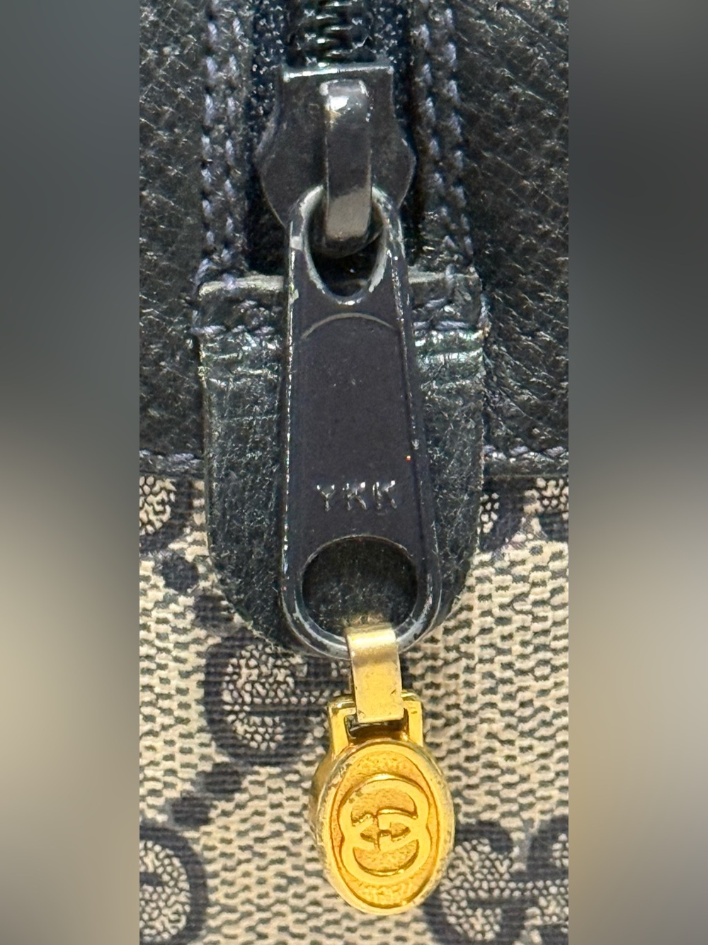 Gucci Vintage GG Supreme Sherry Line Clutch Bag - Picture 7 of 11